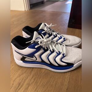 Nike KD17 Basketball Sneakers